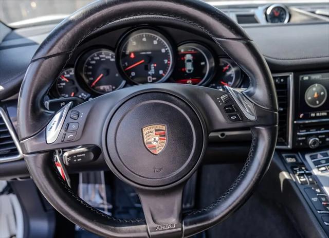 2014 Porsche Panamera Standard