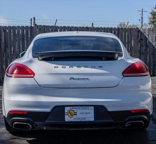 2014 Porsche Panamera Standard
