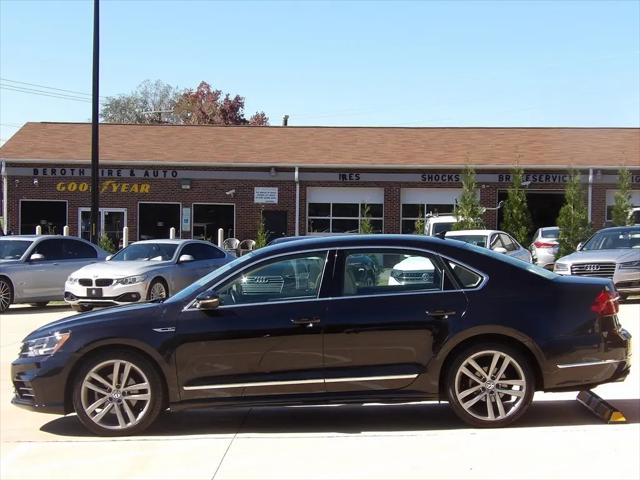 2017 Volkswagen Passat 1.8T R-Line