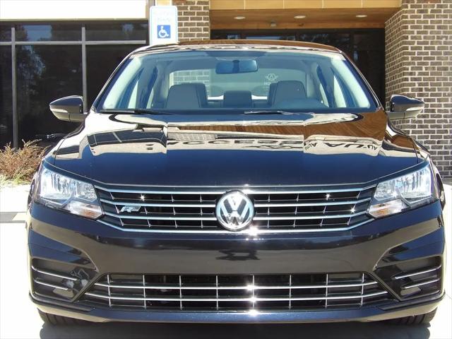 2017 Volkswagen Passat 1.8T R-Line