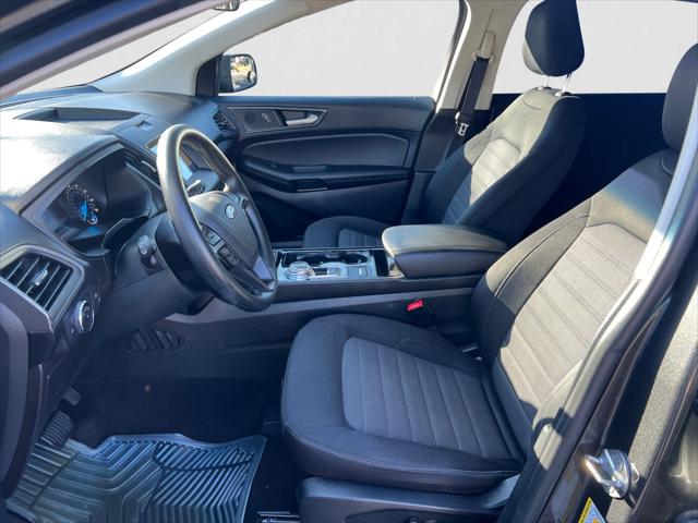 2020 Ford Edge SE
