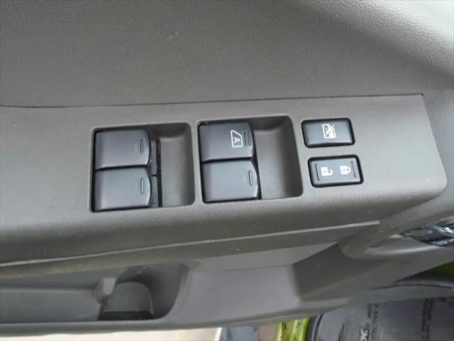 2012 Nissan Xterra S