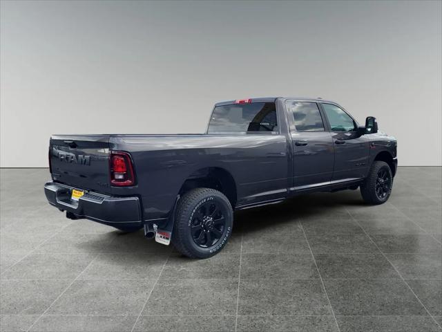 2026 Ram 3500 Big Horn Crew Cab 4x4 8' Box