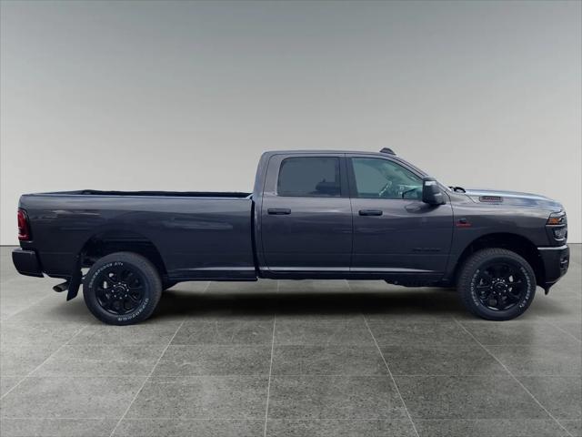 2026 Ram 3500 Big Horn Crew Cab 4x4 8' Box