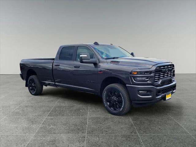 2026 Ram 3500 Big Horn Crew Cab 4x4 8' Box