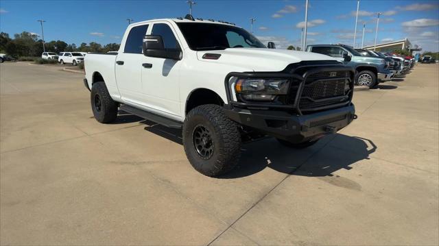 2024 RAM 2500 Tradesman Crew Cab 4x4 64 Box