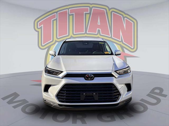 2024 Toyota Grand Highlander XLE [2]