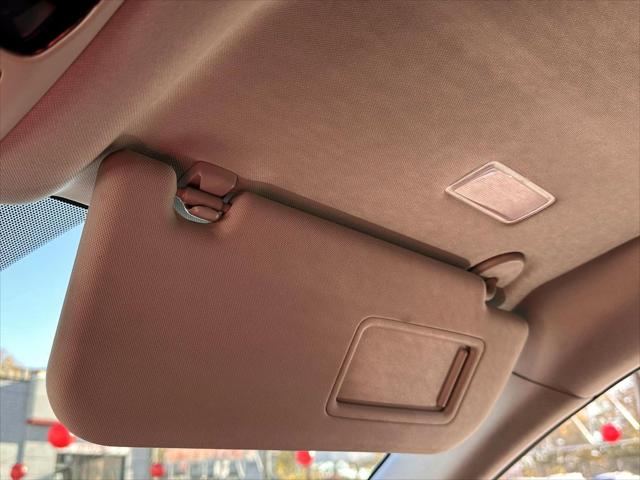 2024 Toyota Grand Highlander XLE [25]