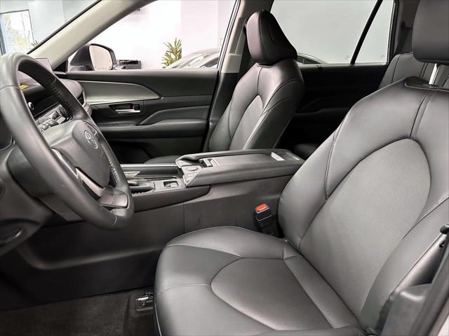 2024 Toyota Grand Highlander XLE AWD (Natl) [13]