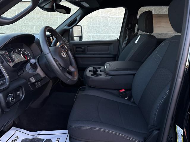 2026 RAM 3500 Tradesman - Photo 14