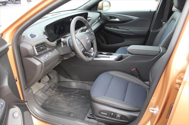 2026 Buick NV Preferred FWD
