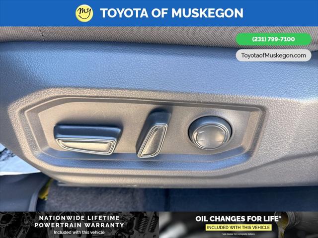 2026 Toyota Tundra SR5 CrewMax 5.5' Bed