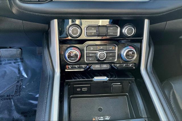 2021 GMC Yukon 4WD Denali