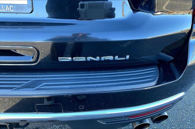 2021 GMC Yukon 4WD Denali