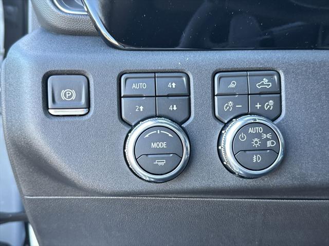 2026 GMC Sierra 1500 Crew Cab, Short Bed, SLT, 4WD