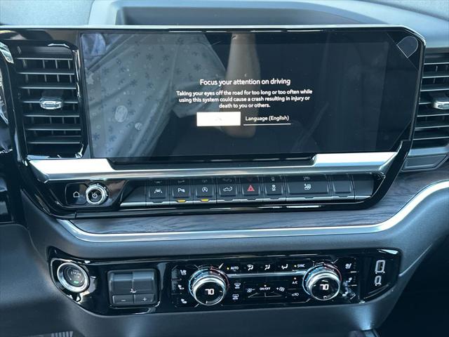 2026 GMC Sierra 1500 Crew Cab, Short Bed, SLT, 4WD
