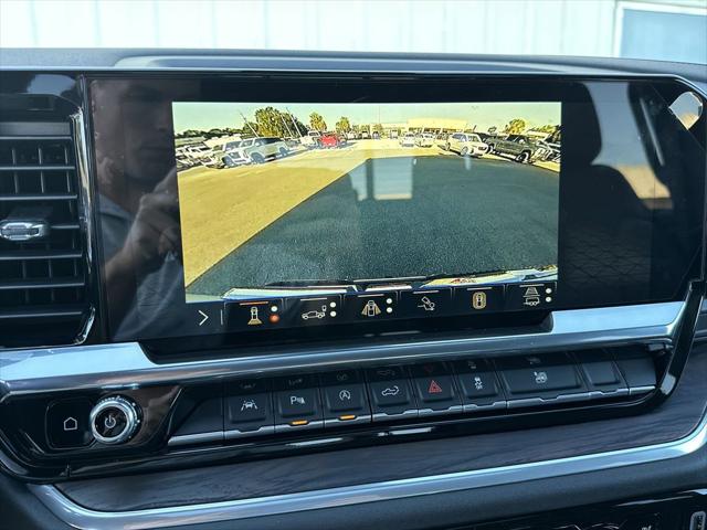 2026 GMC Sierra 1500 Crew Cab, Short Bed, SLT, 4WD