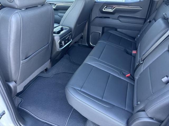 2026 GMC Sierra 1500 Crew Cab, Short Bed, SLT, 4WD