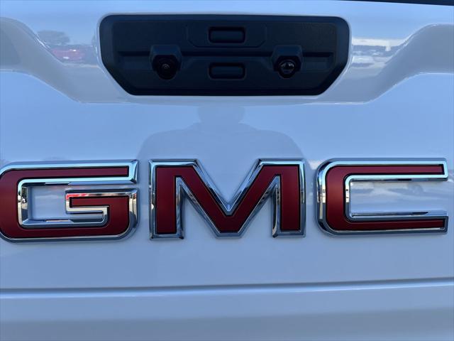 2026 GMC Sierra 1500 Crew Cab, Short Bed, SLT, 4WD