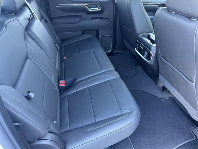 2026 GMC Sierra 1500 Crew Cab, Short Bed, SLT, 4WD