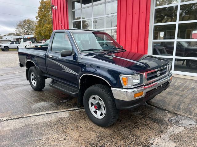 1994 Toyota 4WD Trucks DX Short Bed