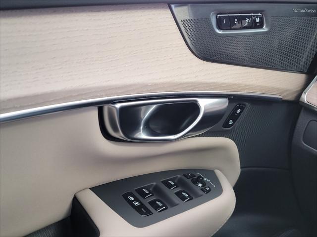 2026 Volvo XC90 B6 Ultra 7-Seater