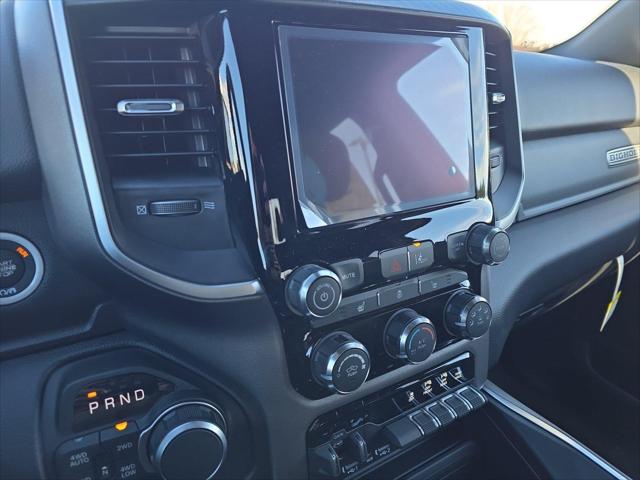 2026 Ram 1500 Big Horn Crew Cab 4x4 57 Box