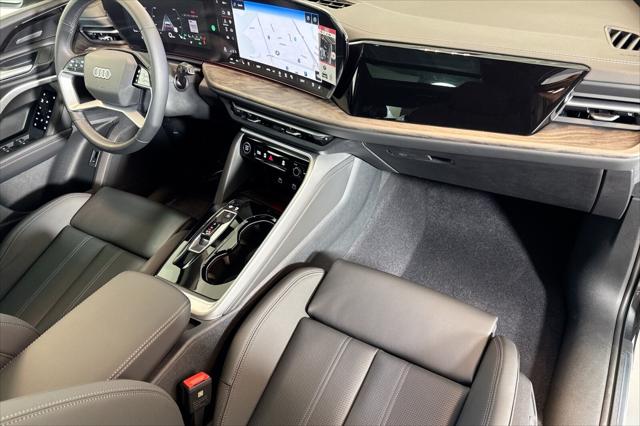 2025 Audi Q5 Premium Plus TFSI quattro S tronic