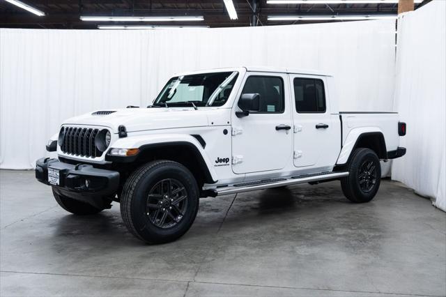 2026 Jeep Gladiator Sport S