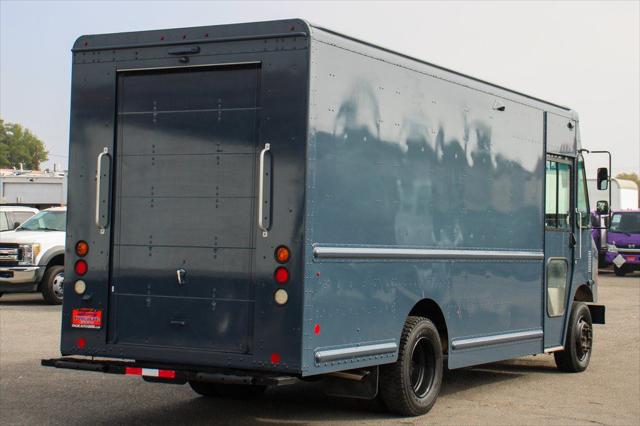 2020 Freightliner MT45G M Line