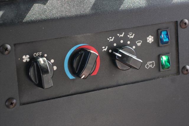2020 Freightliner MT45G M Line