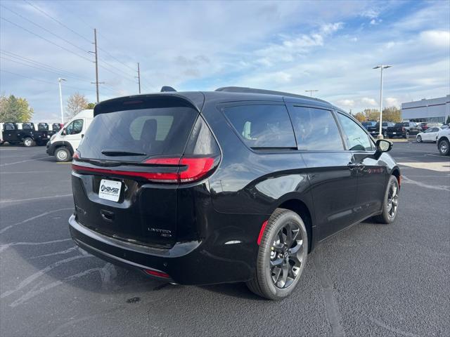 2026 Chrysler Pacifica Limited AWD