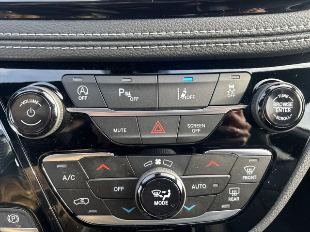 2026 Chrysler Pacifica Limited AWD