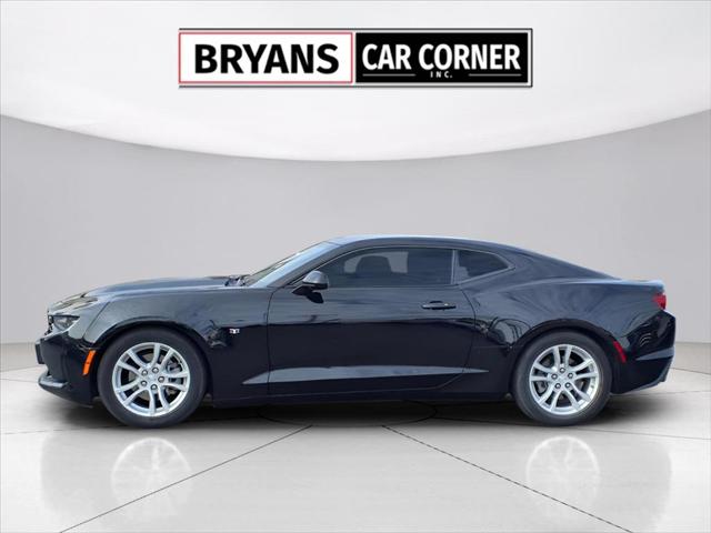2022 Chevrolet Camaro RWD Coupe 1LS