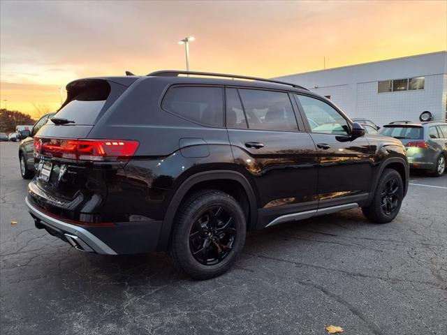 2026 Volkswagen Atlas 2.0T Peak Edition