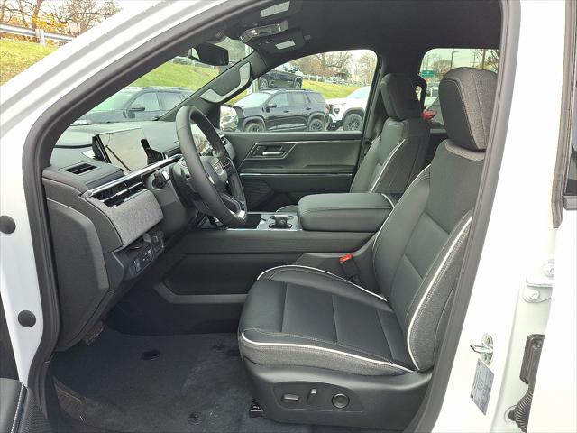2026 GMC Sierra Standard Range Elevation