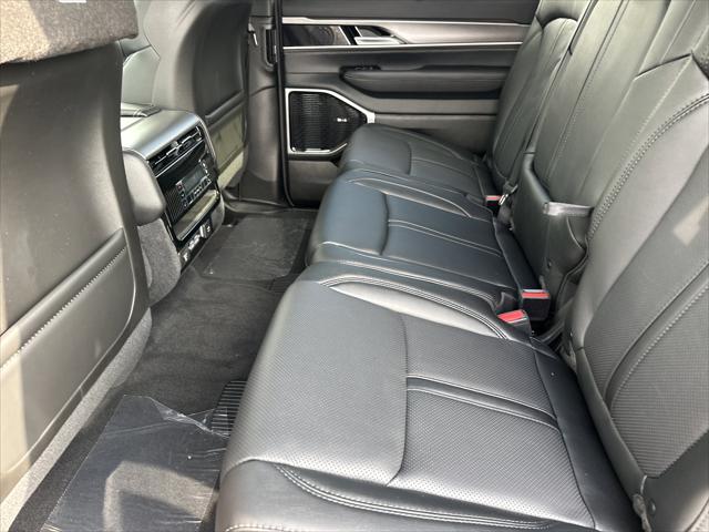 2026 Jeep Grand Wagoneer Limited Reserve 4x4