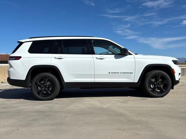 2025 Jeep Grand Cherokee GRAND CHEROKEE L LIMITED 4X2