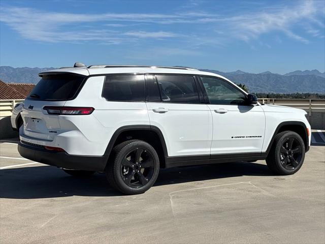 2025 Jeep Grand Cherokee GRAND CHEROKEE L LIMITED 4X2
