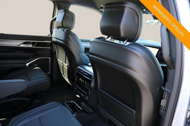 2026 Jeep Grand Wagoneer Limited Altitude 4x4