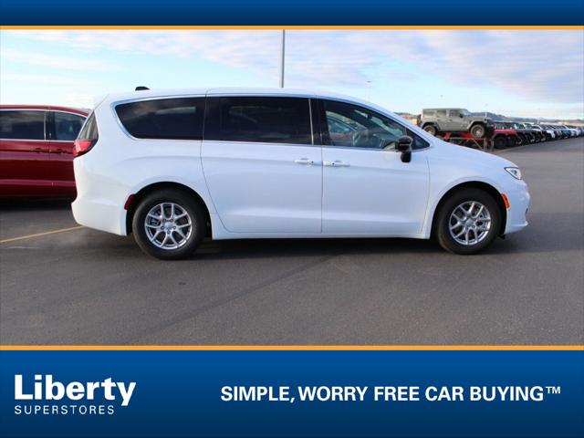 2026 Chrysler Pacifica PACIFICA SELECT
