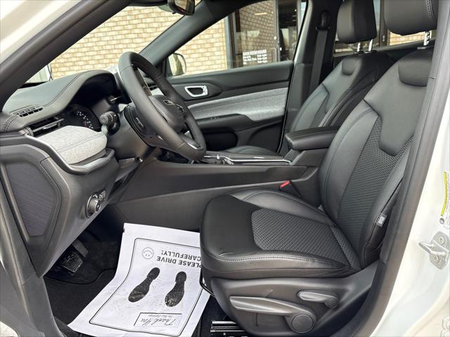 2026 Jeep Compass COMPASS LATITUDE ALTITUDE 4X4 2026 Jeep Compass COMPASS LATITUDE ALTITUDE 4X4