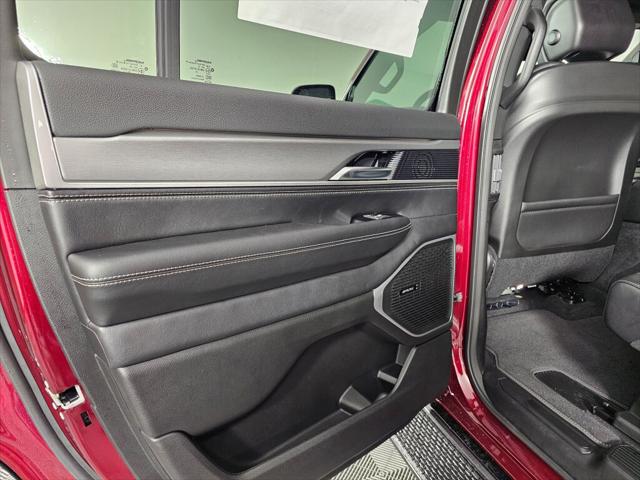 2026 Jeep Grand Wagoneer Limited Altitude 4x4