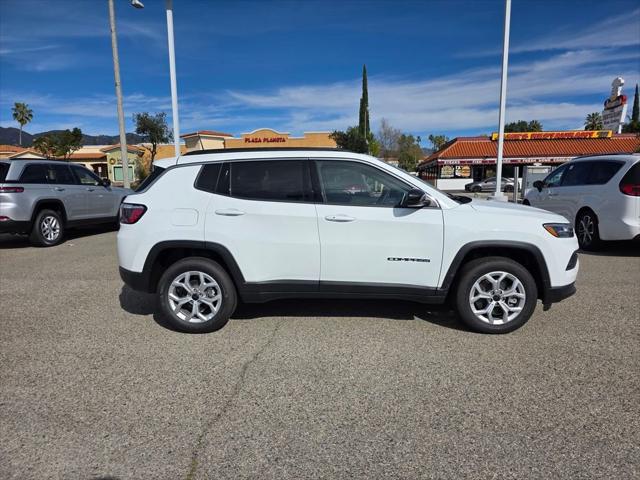 2026 Jeep Compass COMPASS LATITUDE 4X4