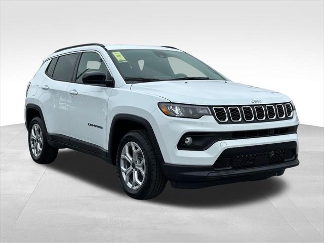 2026 Jeep Compass COMPASS LATITUDE 4X4