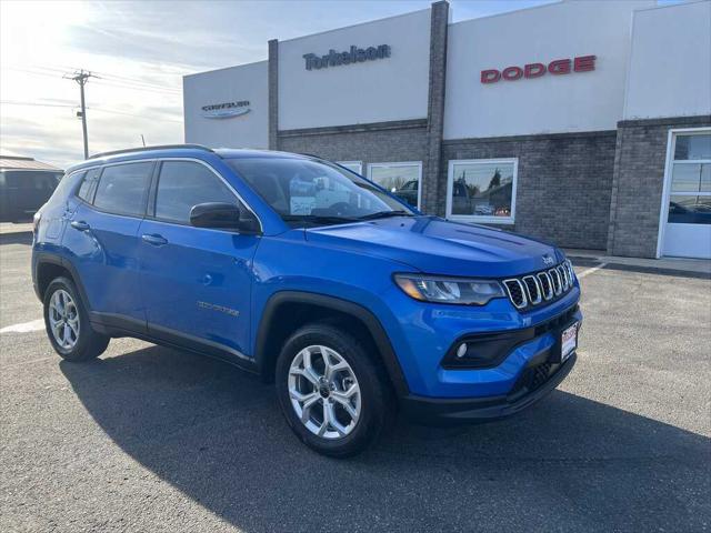 2026 Jeep Compass COMPASS LATITUDE 4X4