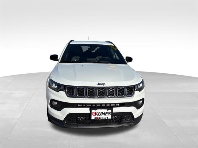 2026 Jeep Compass COMPASS LATITUDE 4X4