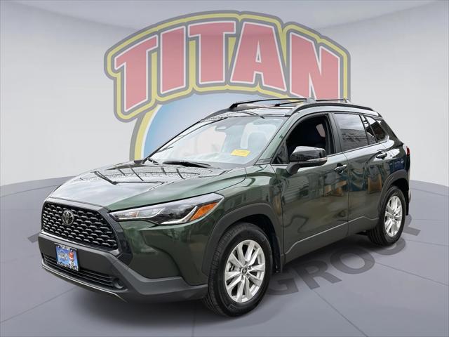 2025 Toyota Corolla Cross LE [2]