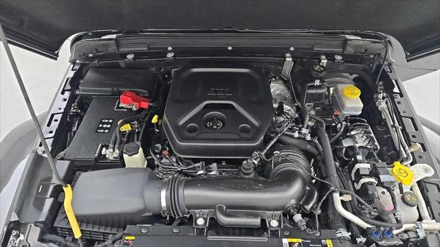 2024 Jeep Wrangler 4-Door Sahara 4x4