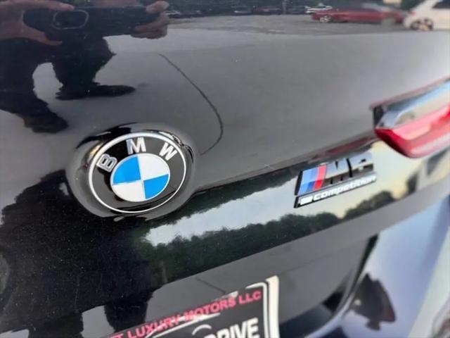 2020 BMW M8 Standard
